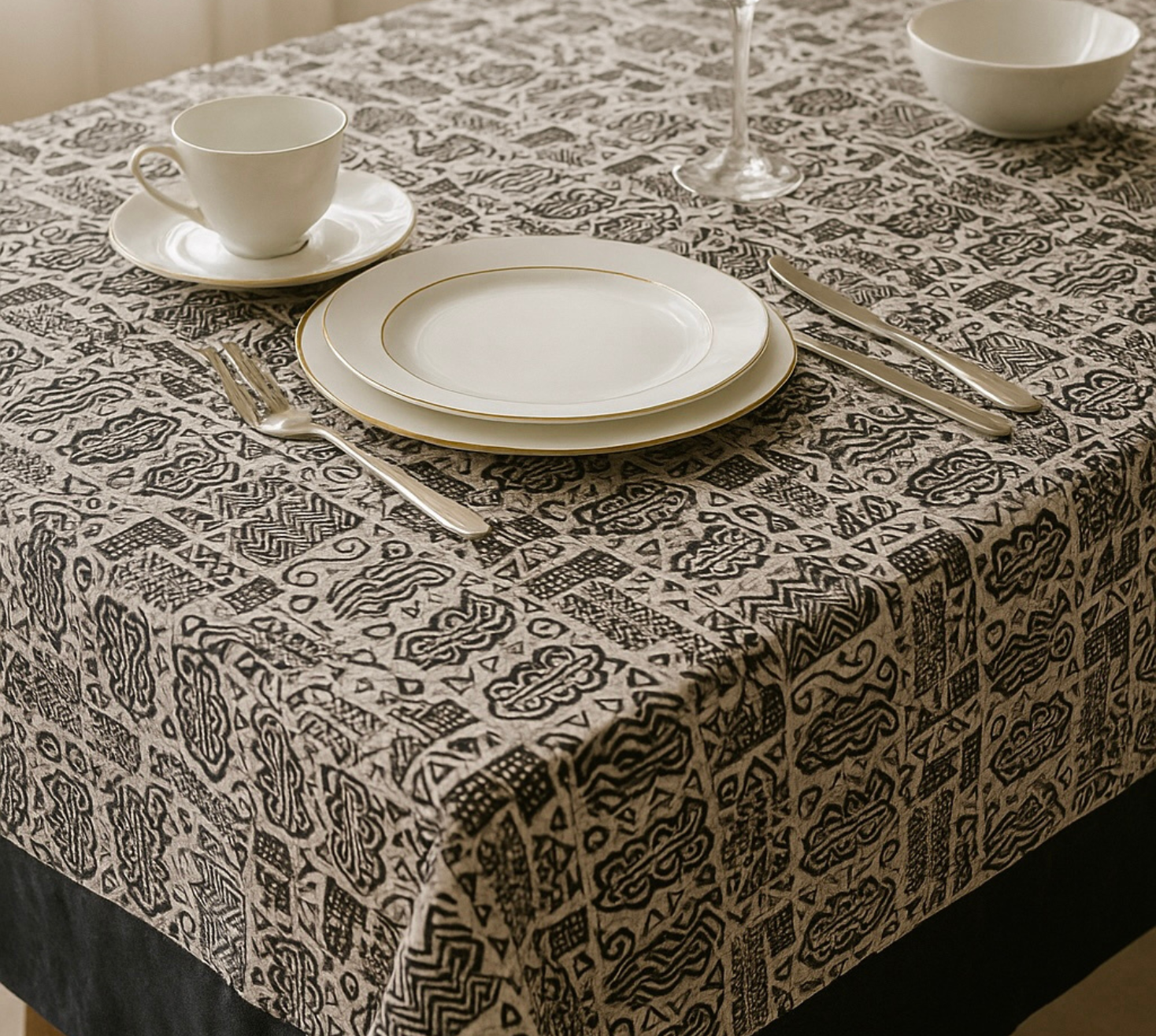 Handwoven silk Jacquard Dining Sheet