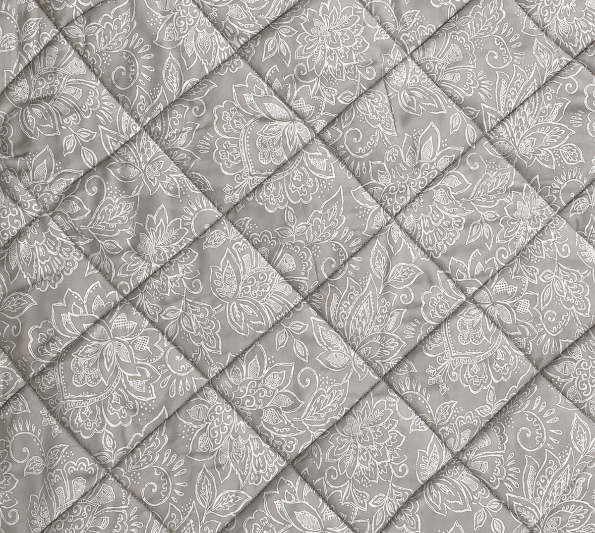 The Floral quilted cotton bedspread