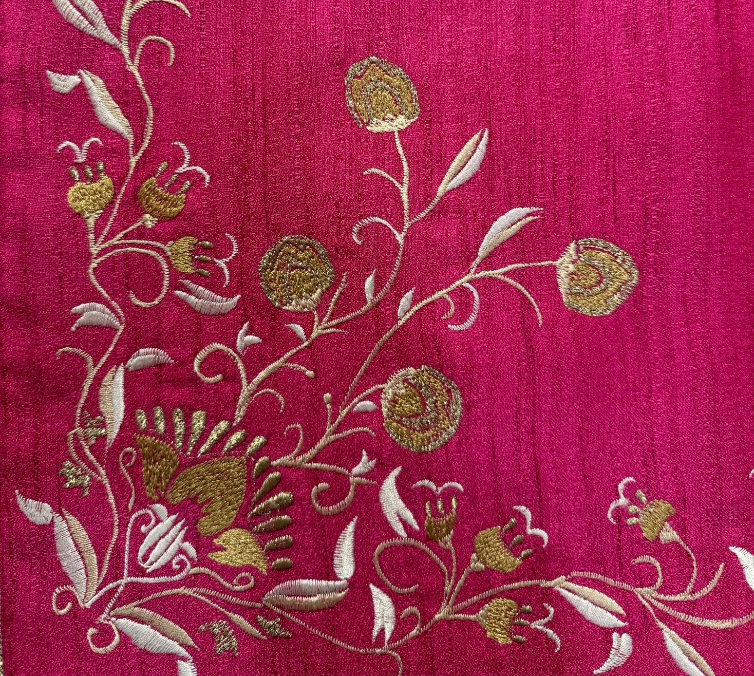 Fuchsia Blossom Embroidered Runner