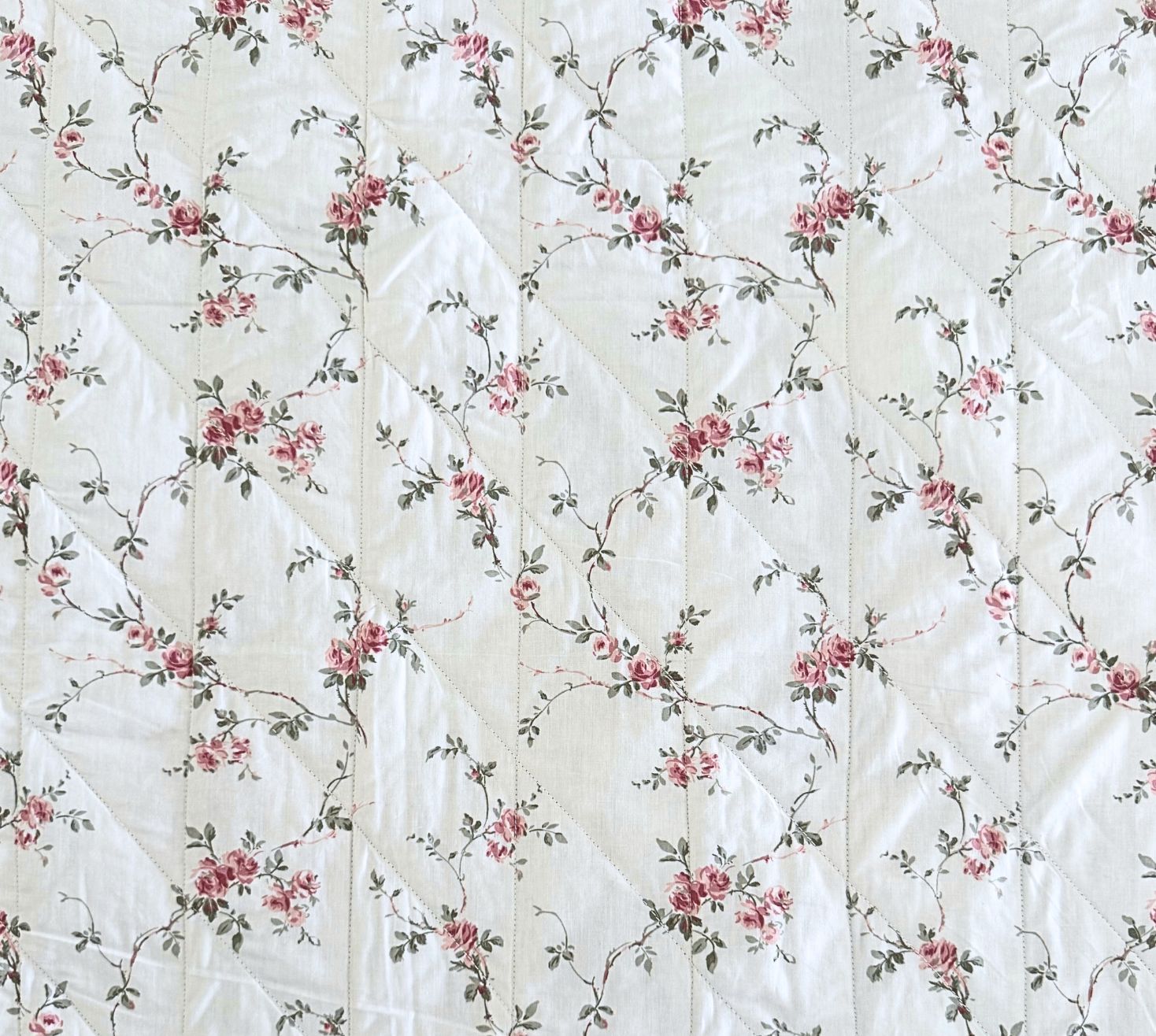 The garden luxe pleat Printed summer quilted Bedspread