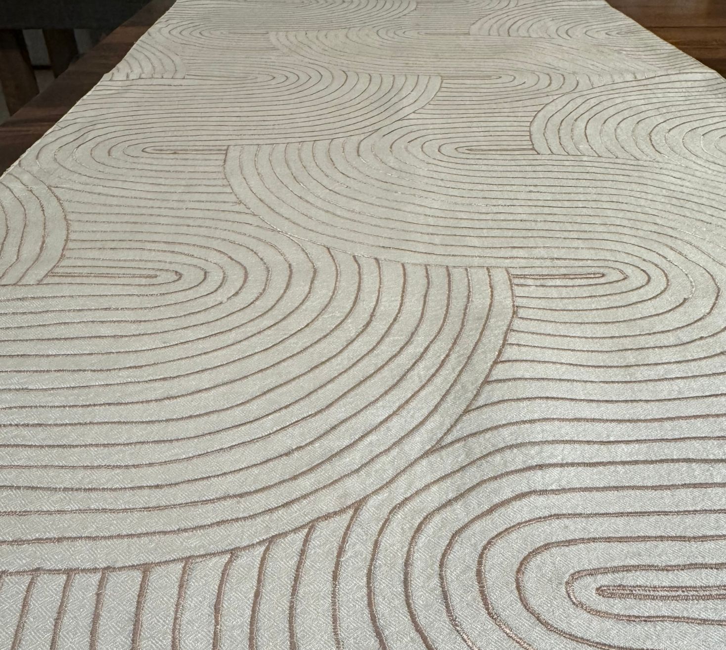 Modern Heritage textured silk table runner