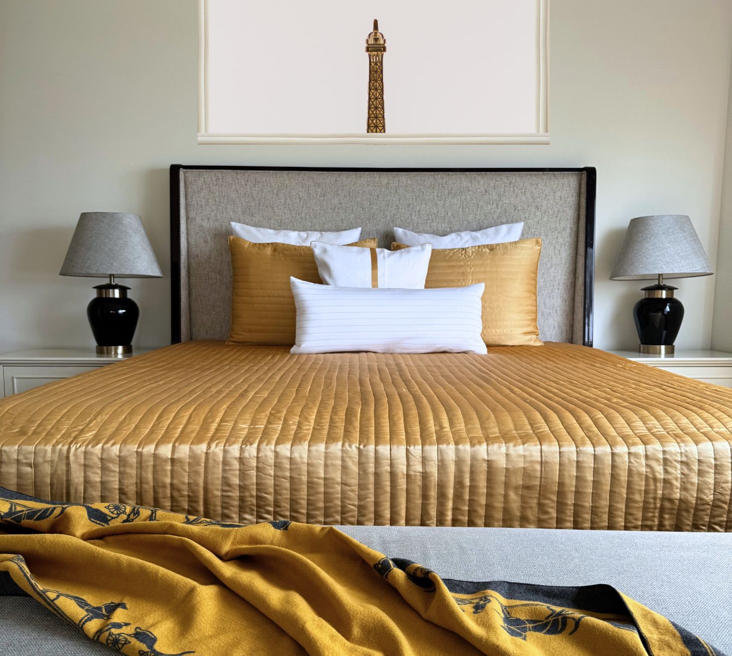 Auric Quilted Elegance Bedspread